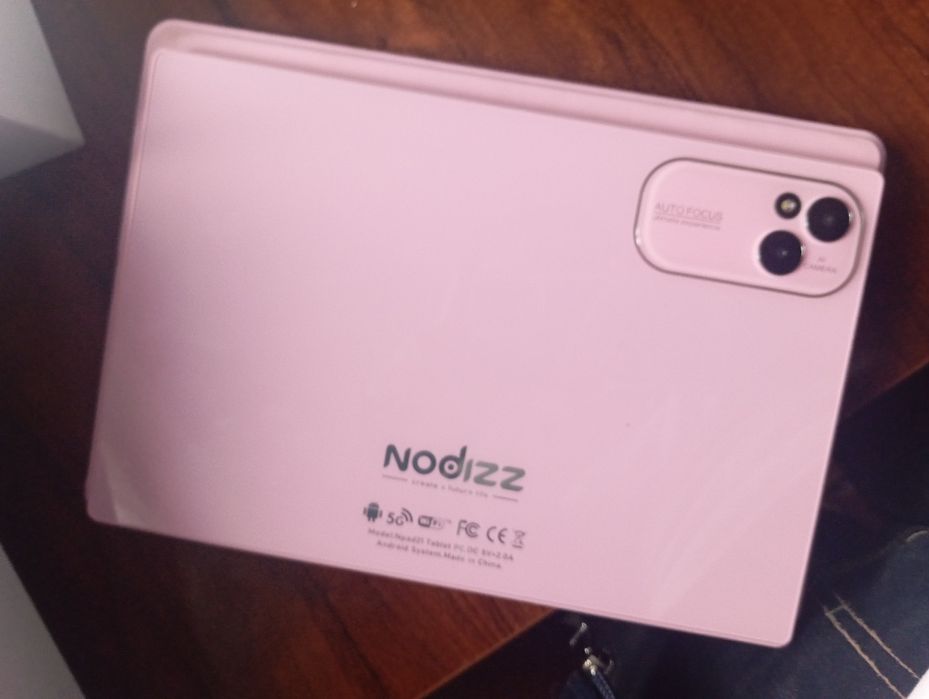 Срочно продаётся планшет NPAD21  келишилади яна холати янги