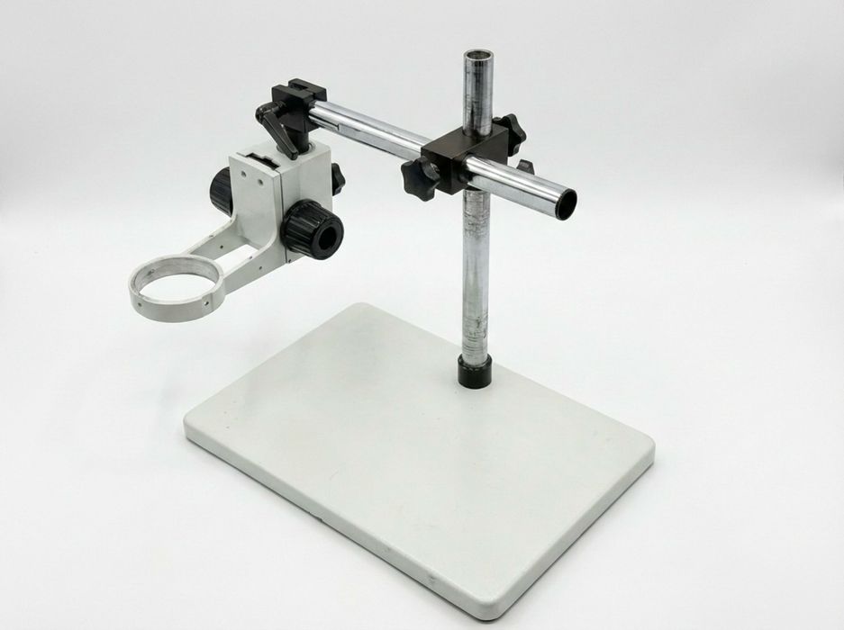 Штатив для микроскопа