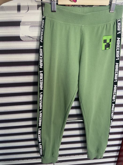 Спортни панталони Mainkraft, ватирани дрехи 9/10 г