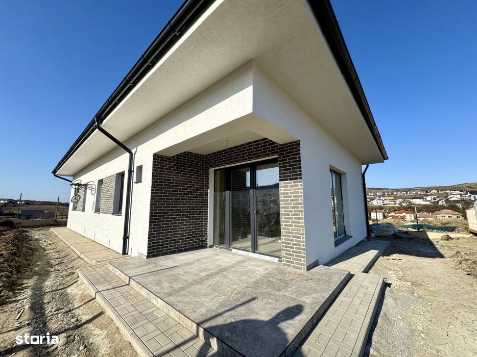 Casa individuala, 170 mp, finisata, pe un singur nivel, 300 mp curte,
