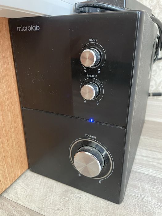 Продам колонки microlab