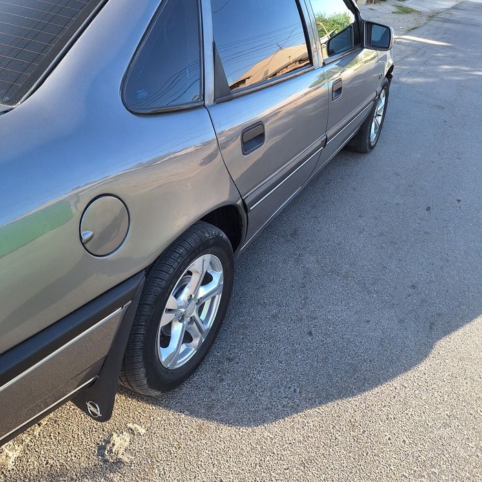 Продам опель 94г