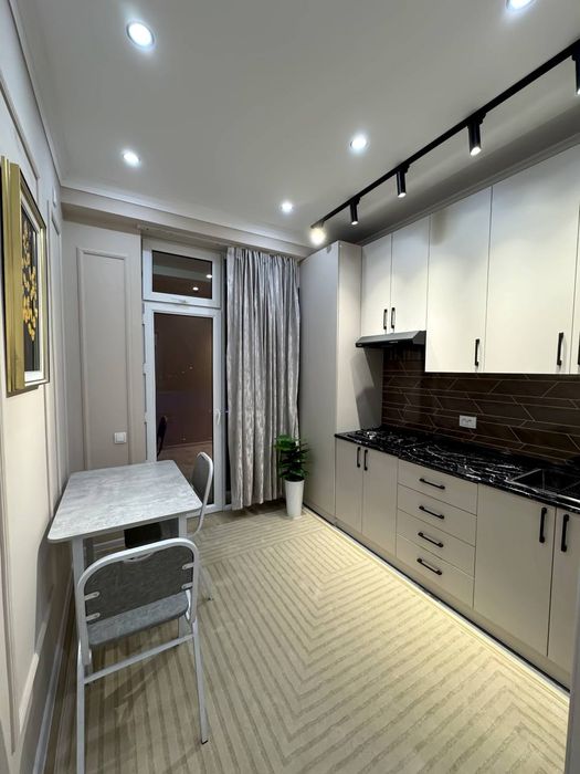 Продается квартира Юнусабад 16кв 2/16/16