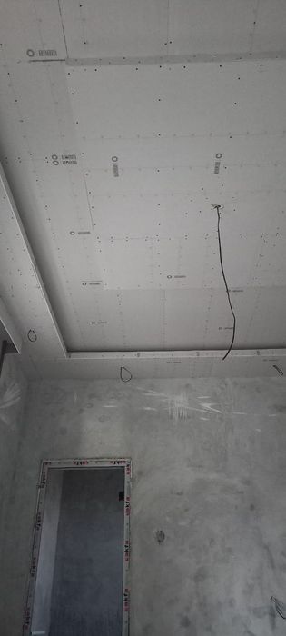 Gipskardon dekor plast qilamiz