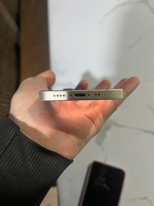 Продам или обменяю iphone 12 mini