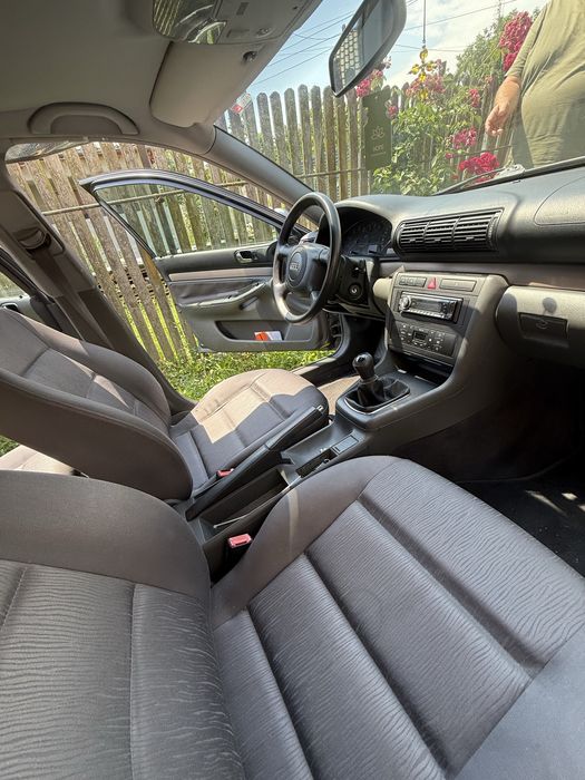 AUDI A4 2000 — imagine 2