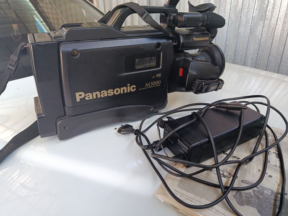Видеокамера Panasonic M3000