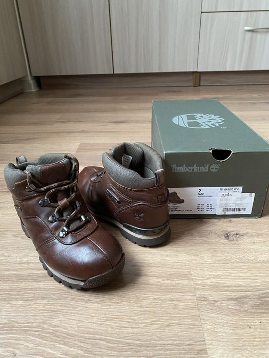 Ботинки демисезонные