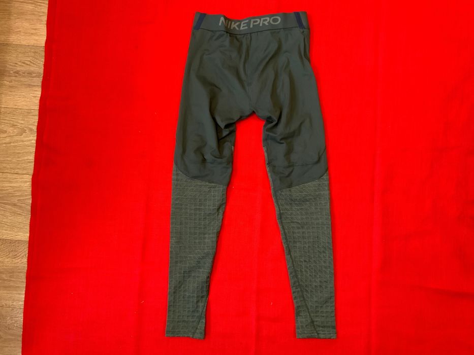 Nike pro-оригинален клин 50-52л