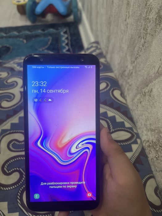 Galaxy J6+ продаю