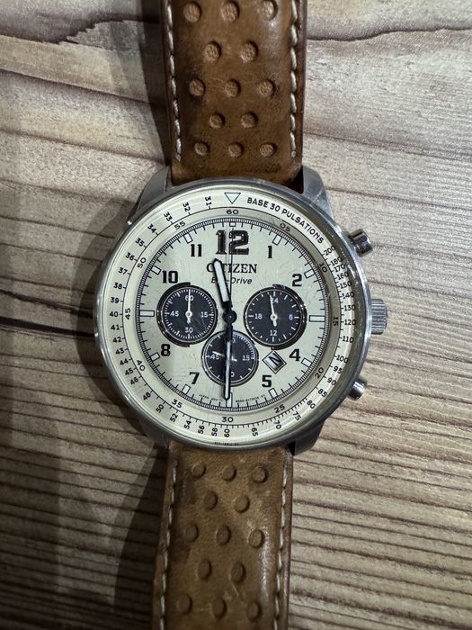 Японские часы CITIZEN ECO-DRIVE на солнечной энергии