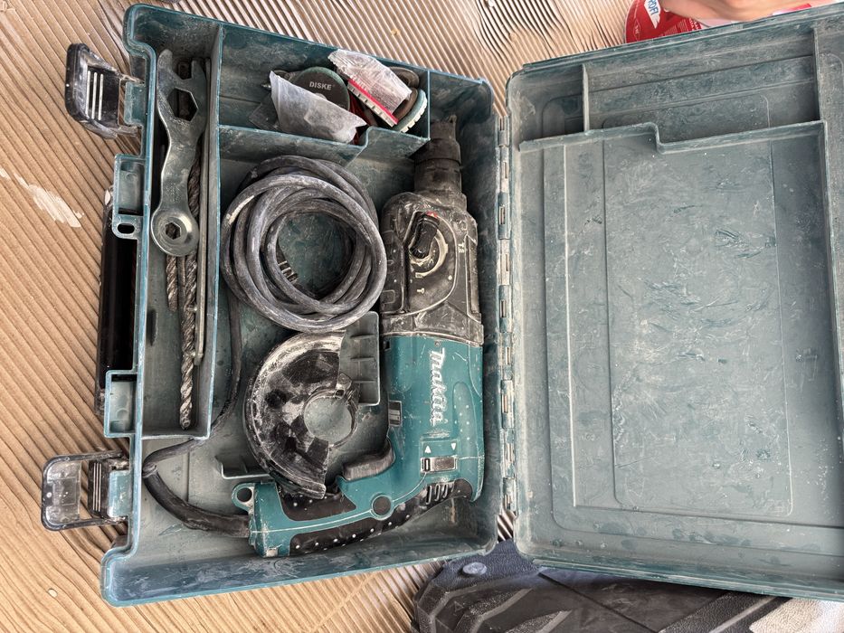 Перфоратор Makita
