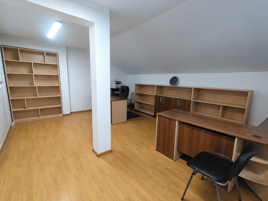 Spatiu birouri 75mp