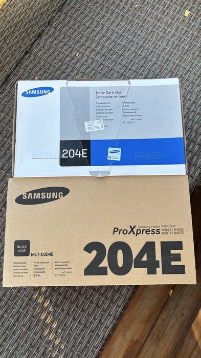 Оригинални тонер касети Samsung MLT- D204E