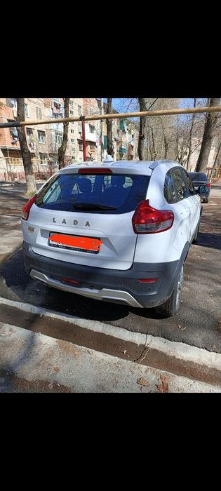 Лада Х Рей Кросс