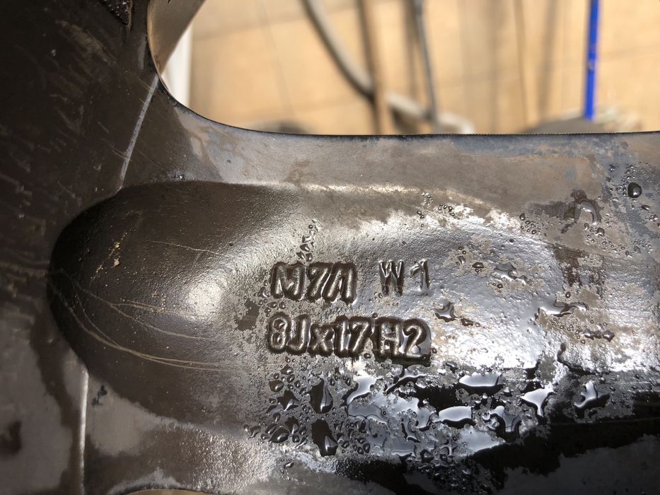 Диски на БМВ R17