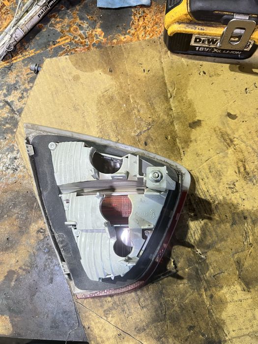 Стопове за BMW e90 седан преди фейслифт