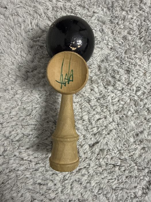 Vand kendama semnata