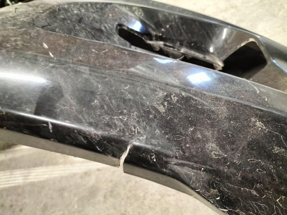 Предна броня Със Забележки Range Rover Evoque /Рейндж Ровър Евок 2013г