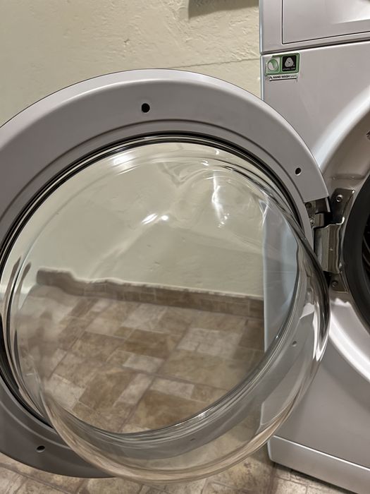 Пералня HotPoint Ariston