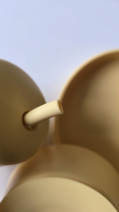 Mushie силиконов комплект за захранване на бебе