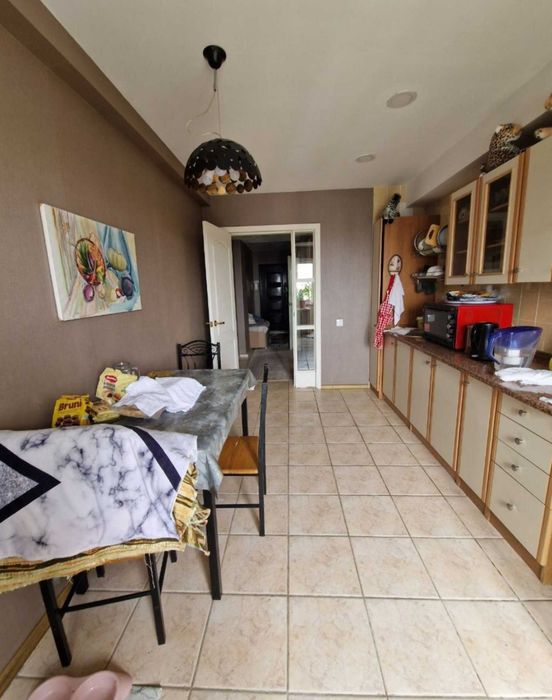 2в3-комнатная 70 м² — центр города (метро Космонавтов)