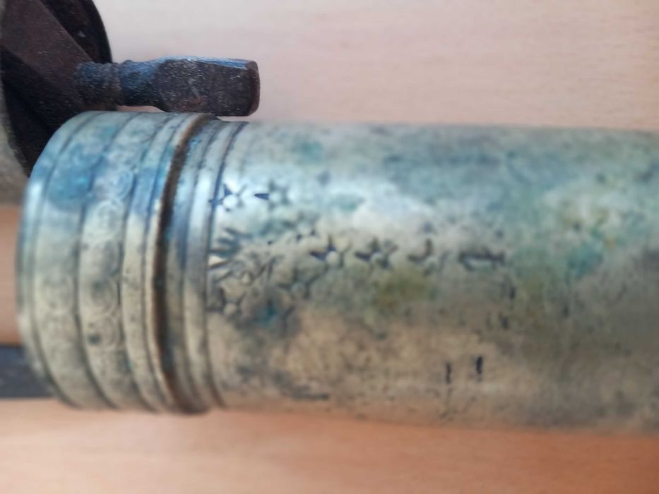 Мелничка за черен пипер