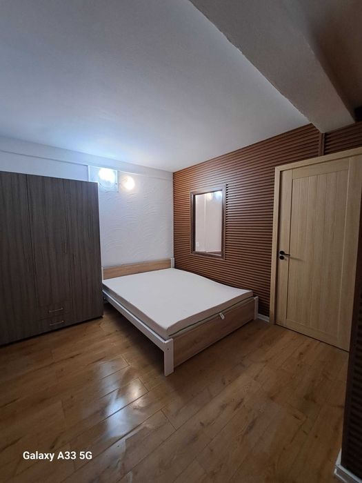 Proprietar inchiriez 2 camere Complex-Lunei complet mobilat