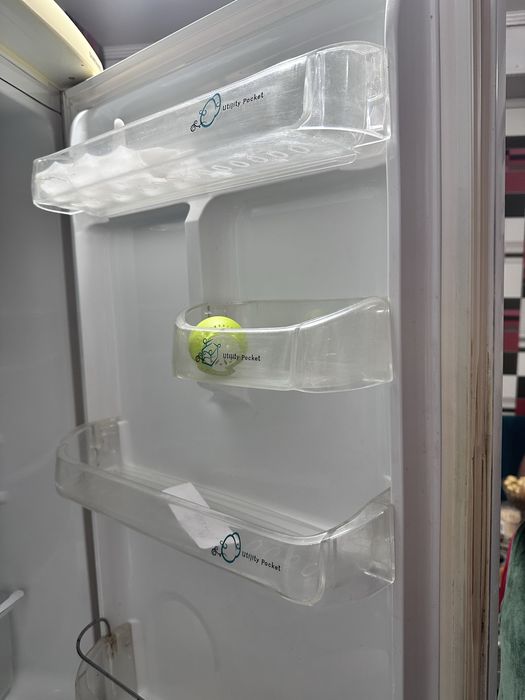 Продам холодильник Samsung