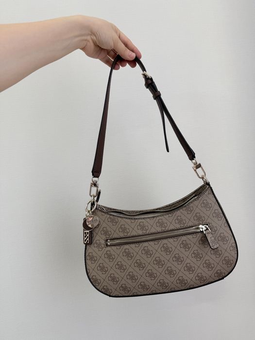 Сумка guess новая без бирки