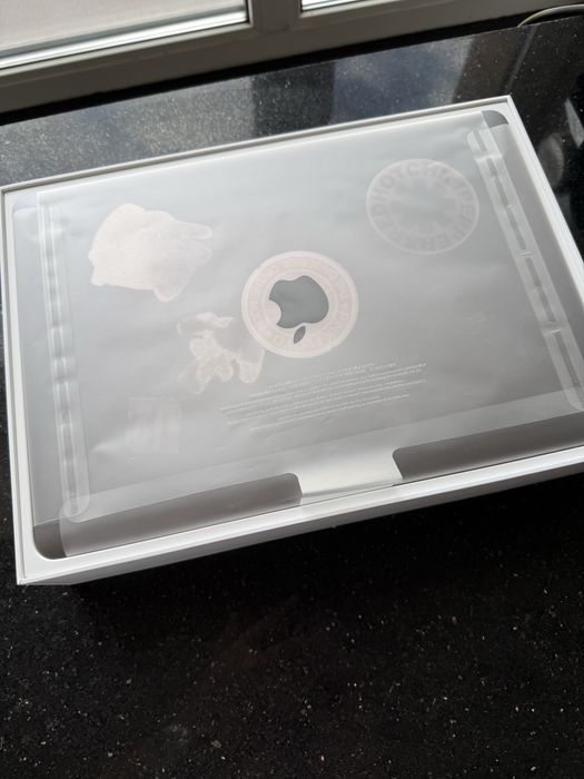 Продам, macbook pro 13 (2017) core i5 grey