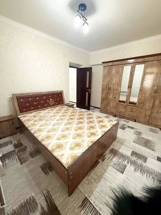 Шота Руставели кўчасида 2 хонали квартира ижарага берилади