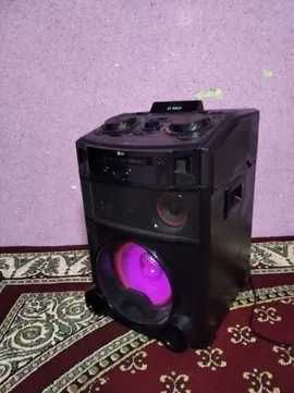 LG Muzikalniy sentr super BASS