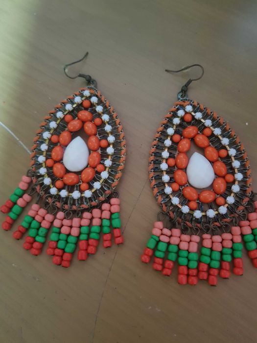 Cercei lungi de vara