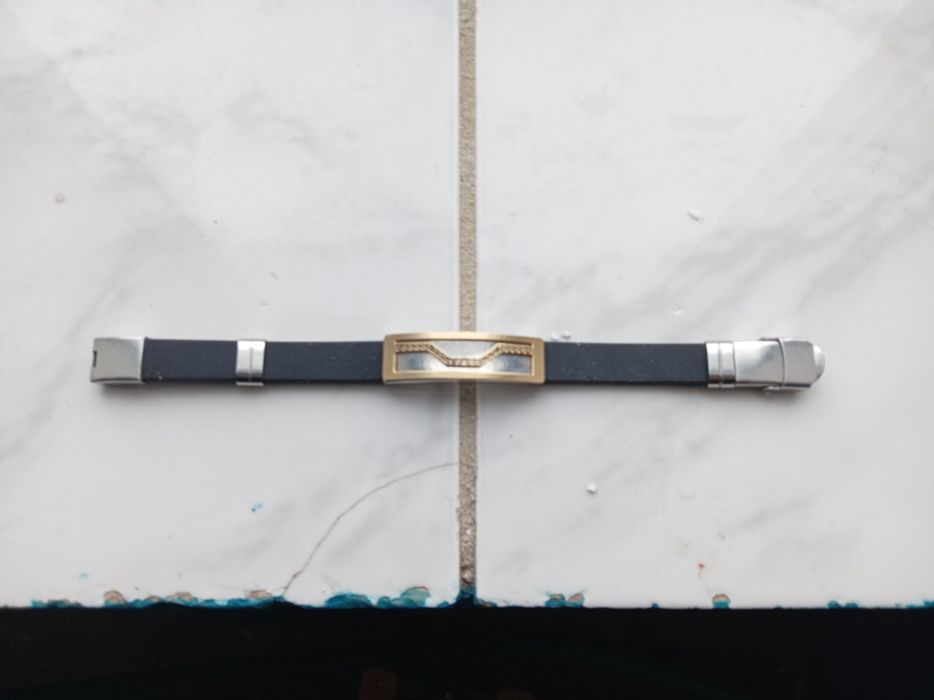 Кожанный браслет