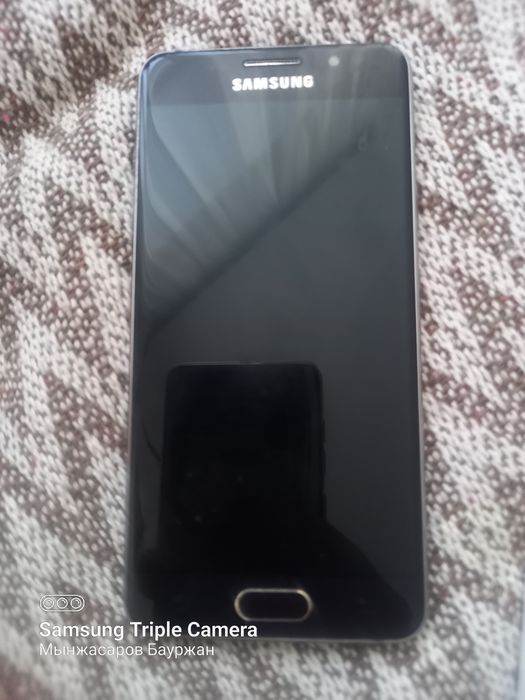 Продам  SAMSUNG Galaxy A54 5G в подарок Samsung A3