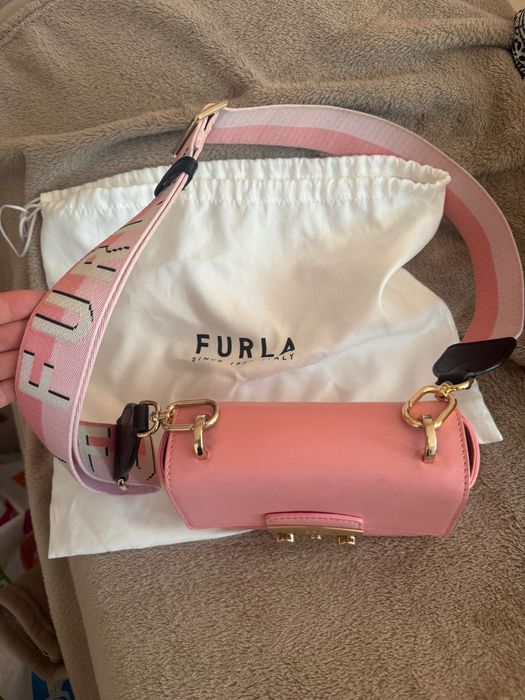 Оригинални чанти Furla , Lui Jo