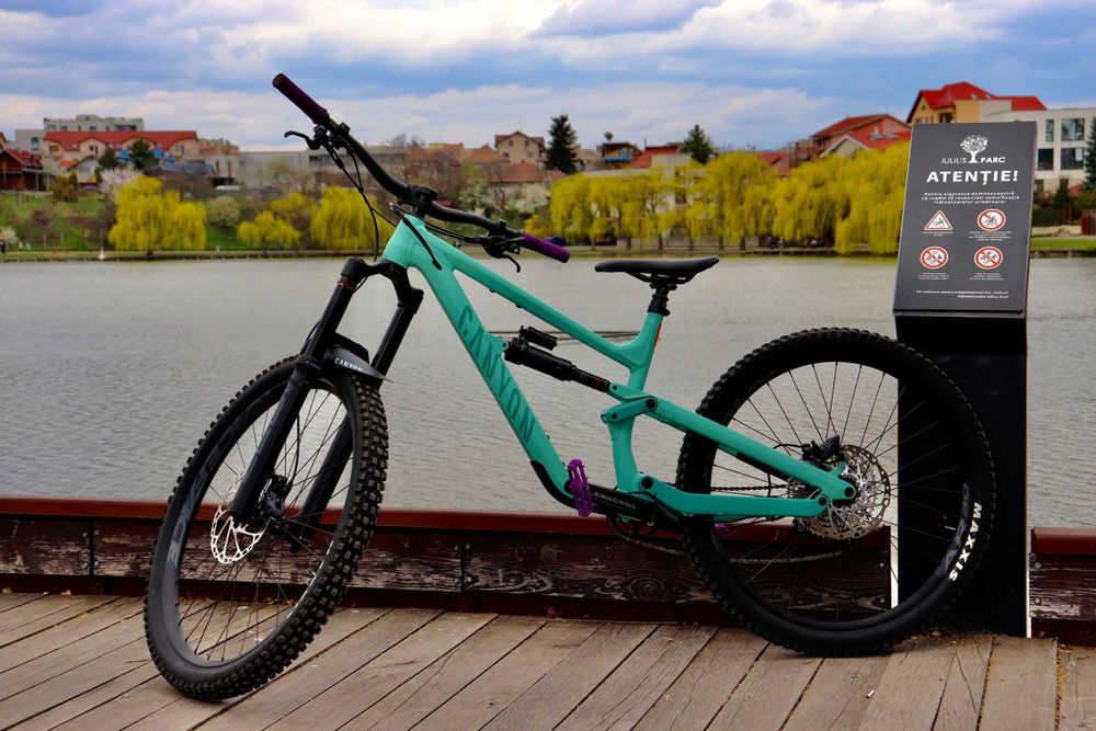 Canyon Torque AL