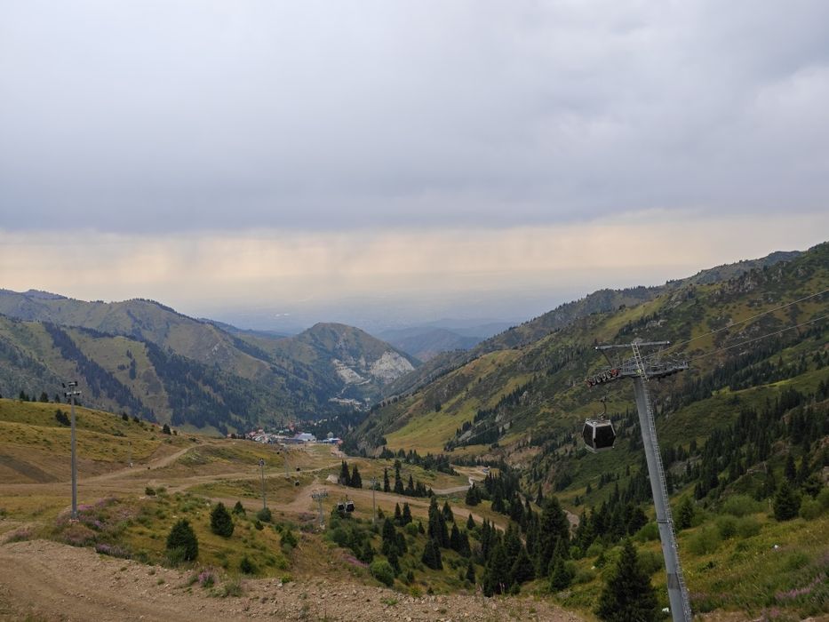 Продам POCO F6 Pro 12/512 ГБ