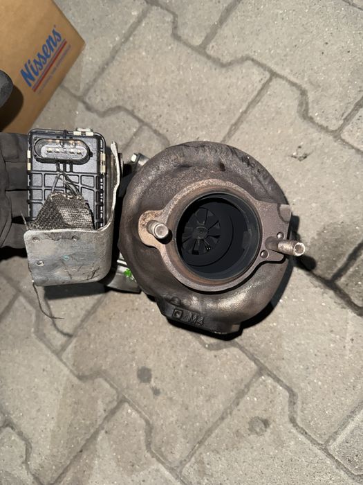Turbo e60 2.5d 177cp