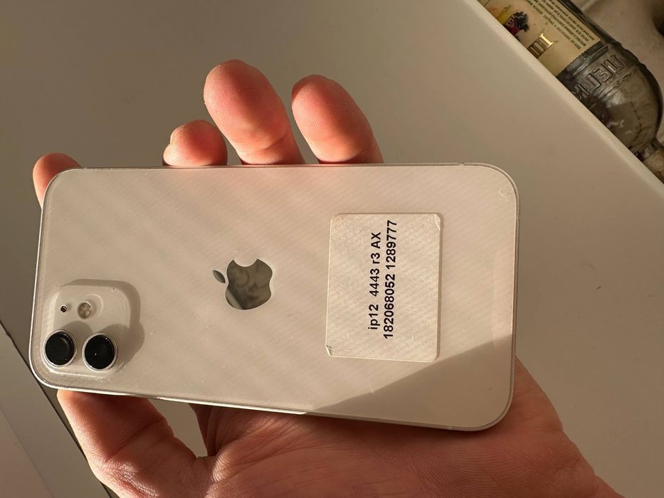 Iphone 12 128gb ёмкост 90