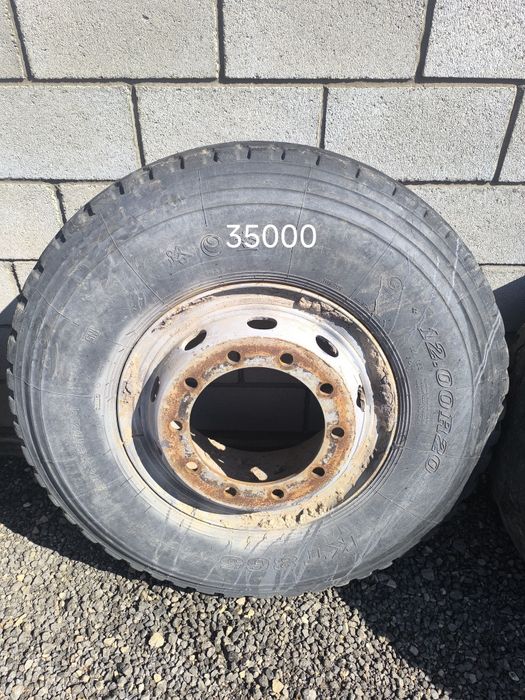 Продам диски с резиной