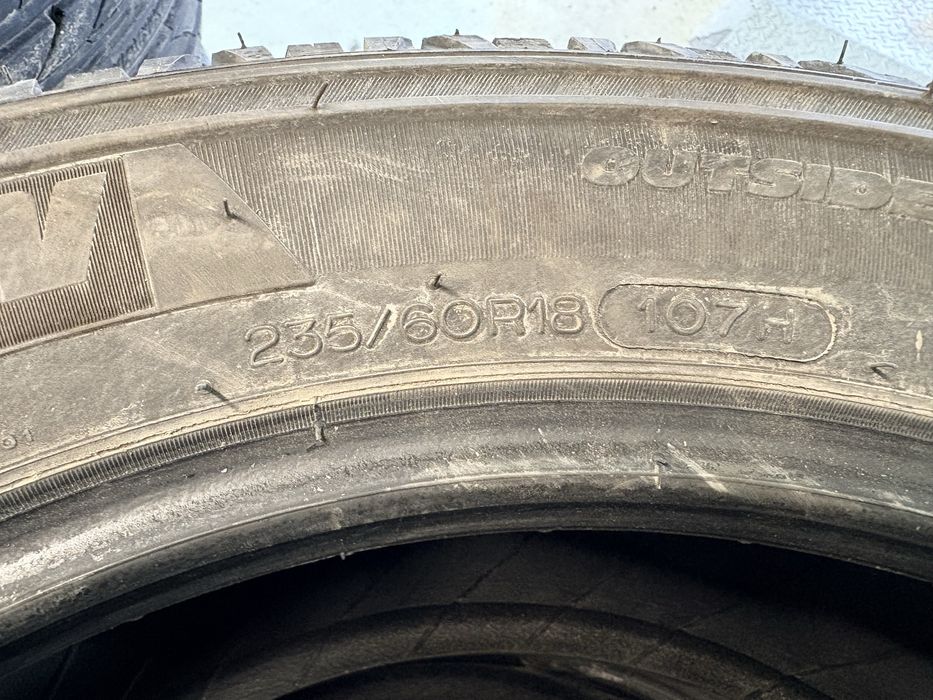 продавам 4бр гуми Michelin Latitude Cross 235/60 R18