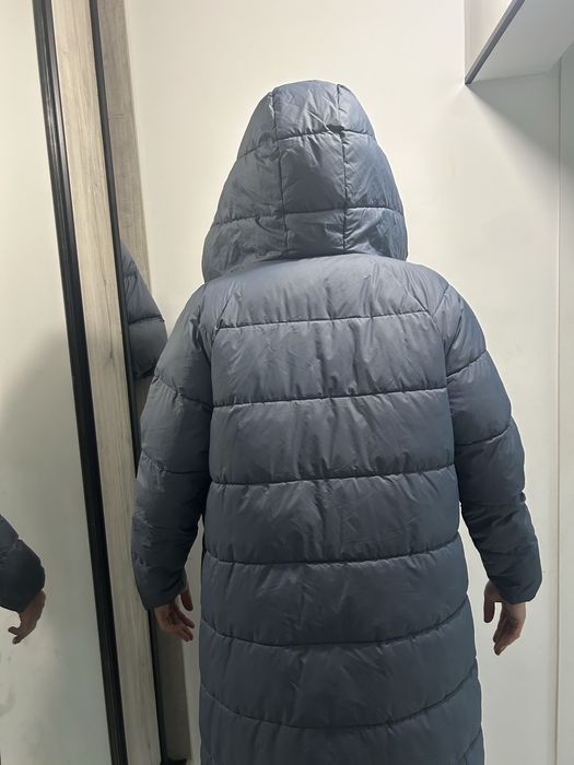 Продам женский пуховик