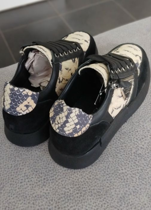 Намаленини Кецове от естествена кожа