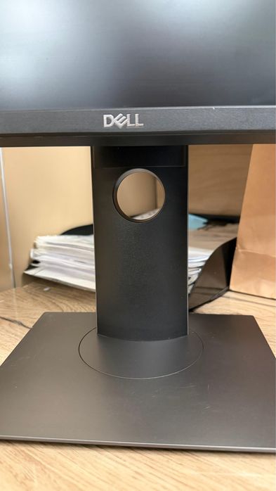 Мониторы Dell 24 дюйма