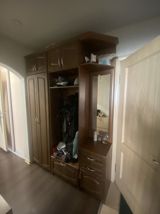 Шкаф в прихожую