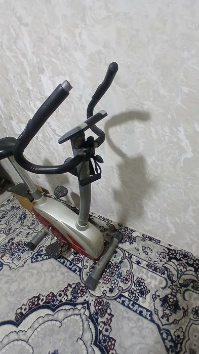 Вело тренажор сотилади