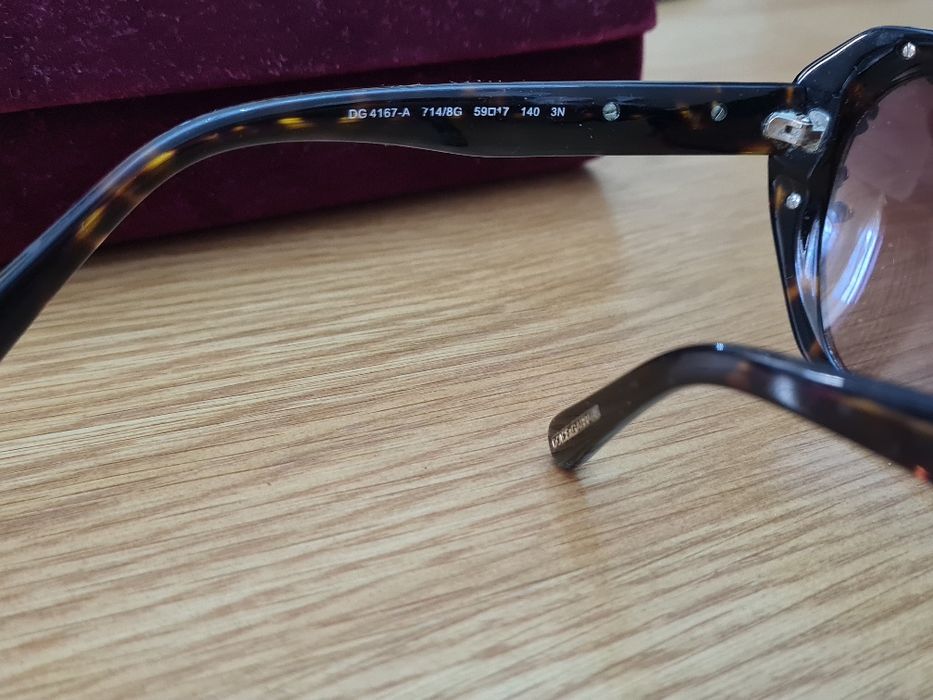 Женские  солнцезащитные очки Dolce &Gabbana оригинал.