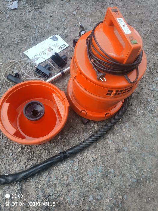 Промышленый пылесос